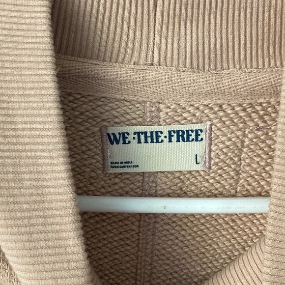 We The Free Soft Pink Turtleneck Sweater - Picture 3 of 9